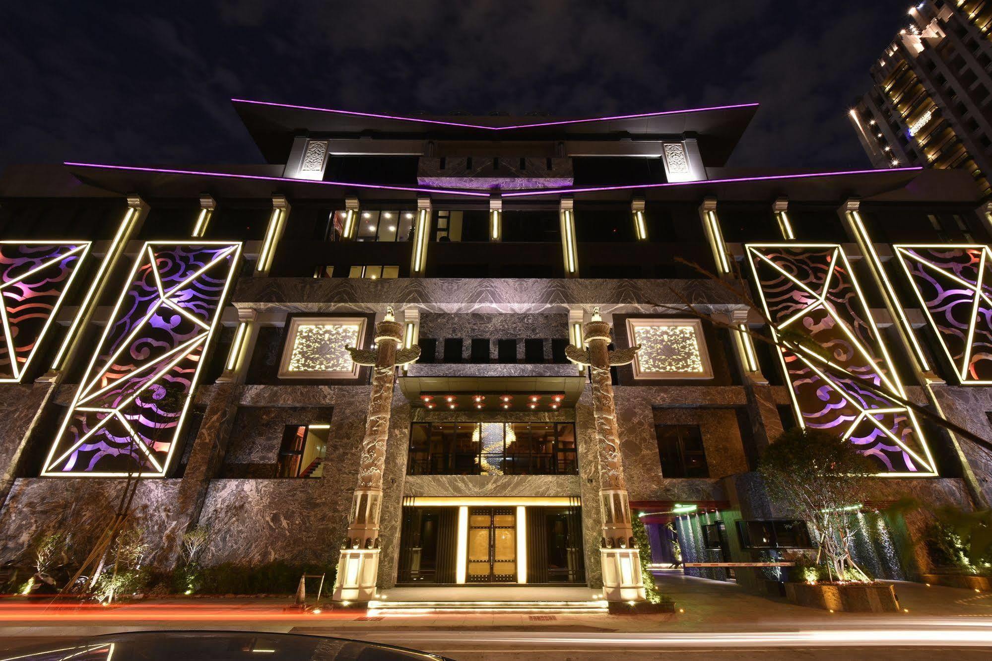 Forbidden City Motel Taichung Exterior foto